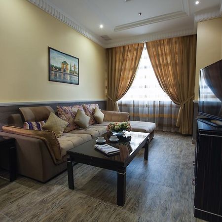 Sara Plaza (Adults Only) Aparthotel Kuwait City Bagian luar foto