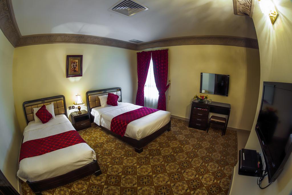 Sara Plaza (Adults Only) Aparthotel Kuwait City Ruang foto